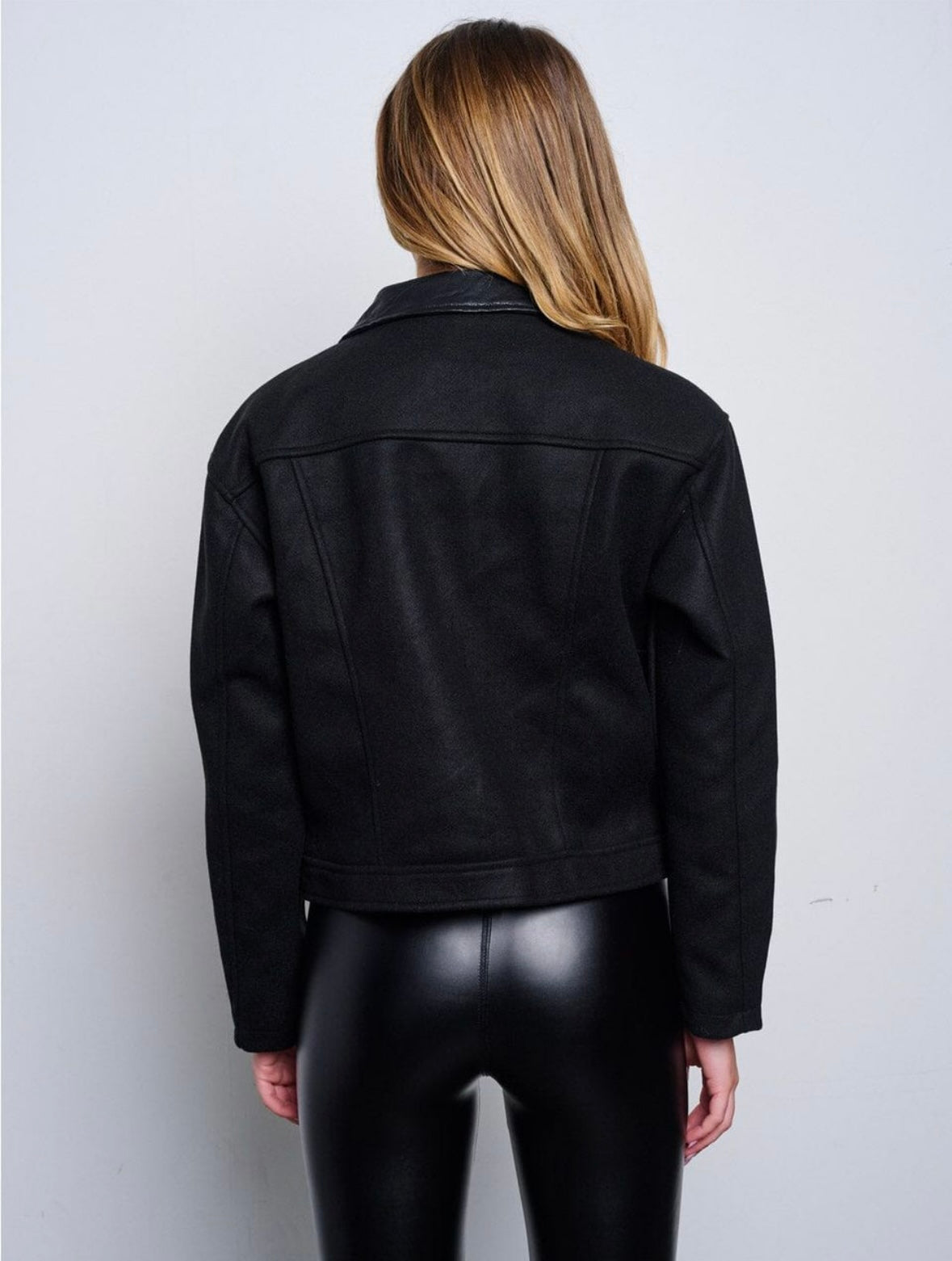 LA COALITION PU PLEATHER DETAILED JACKET