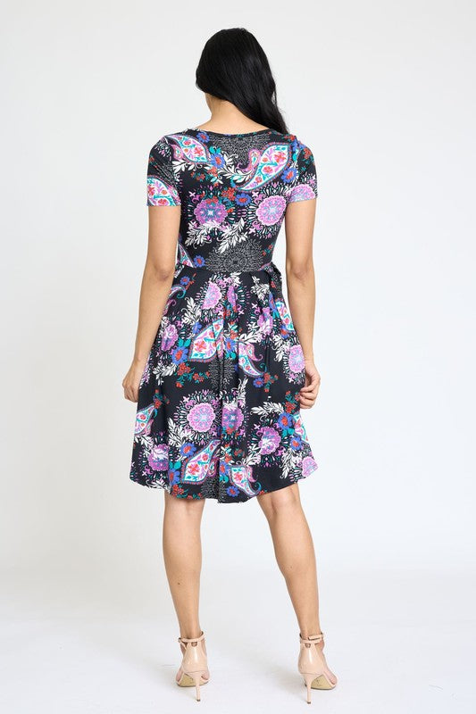 Plus Medallion Short Sleeve Pleated Midi Dress