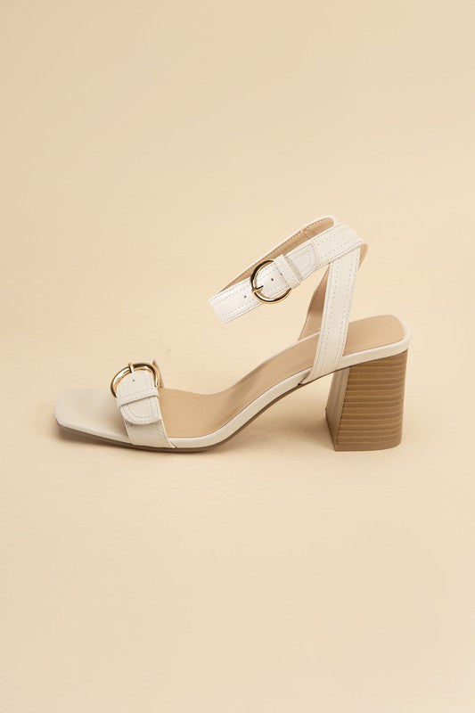 BUCKLE SANDAL HEELS