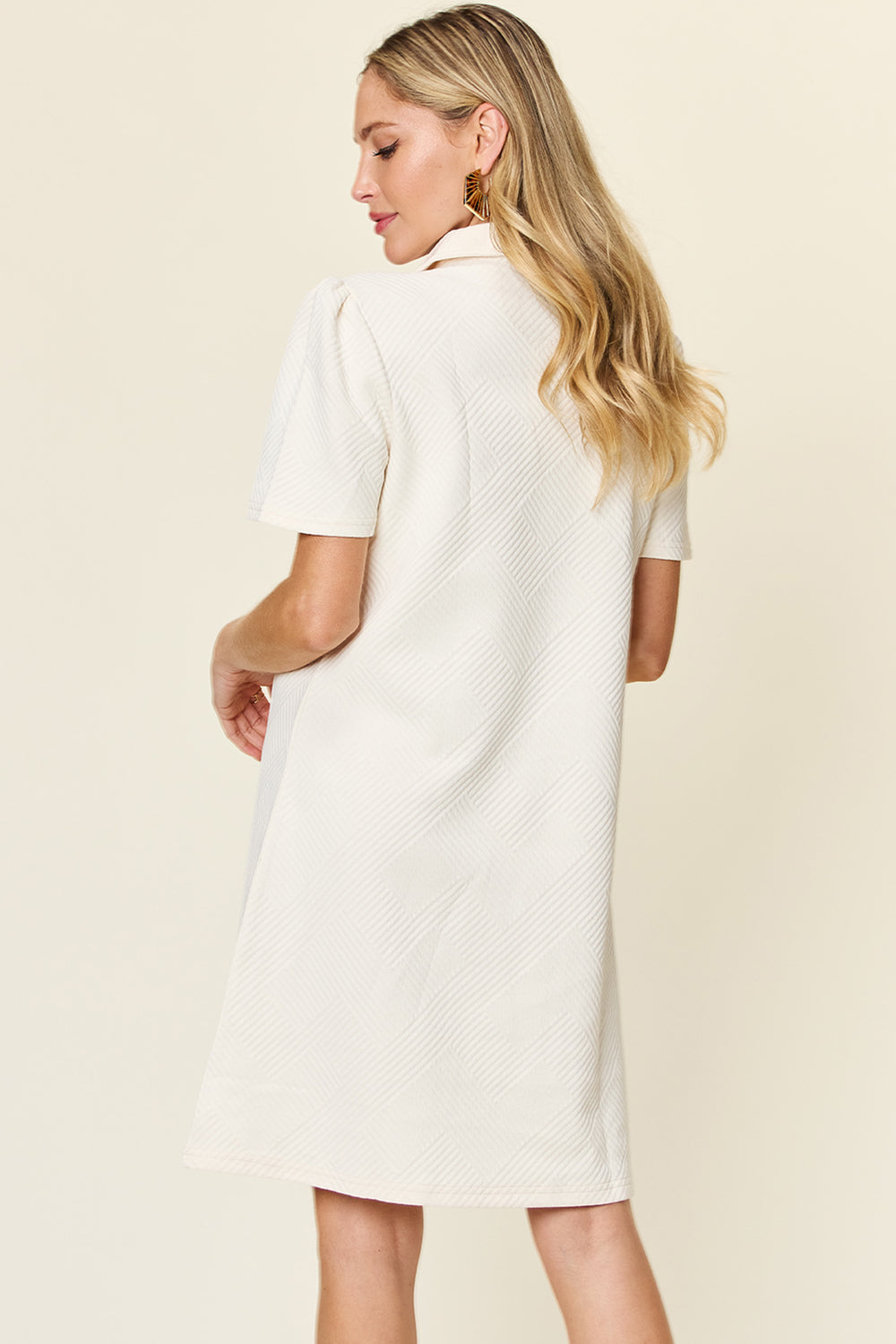 Hannah Texture Short Sleeve Dress