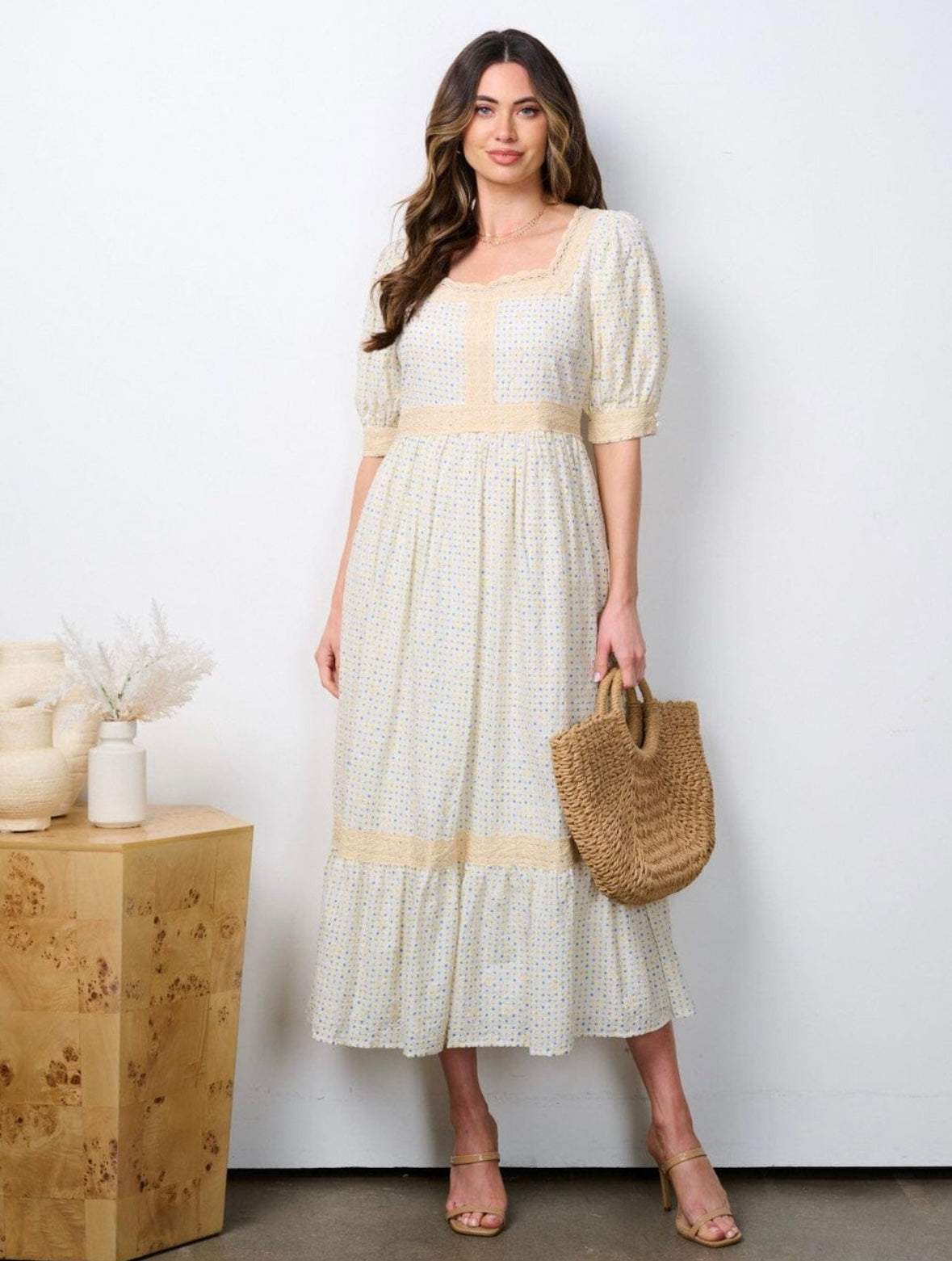 Embroidered Puff Sleeve Midi Dress