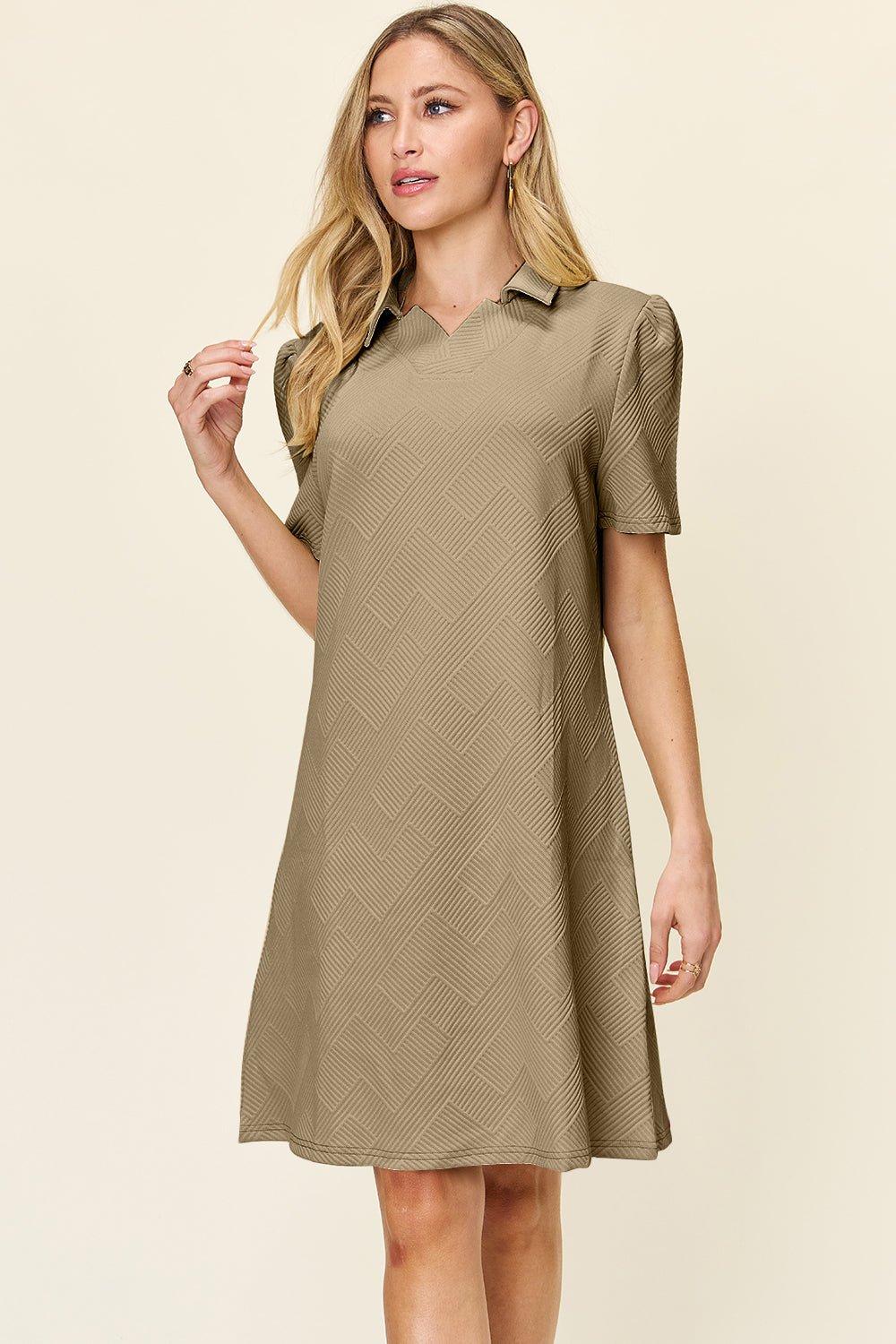 Hannah Texture Short Sleeve Dress